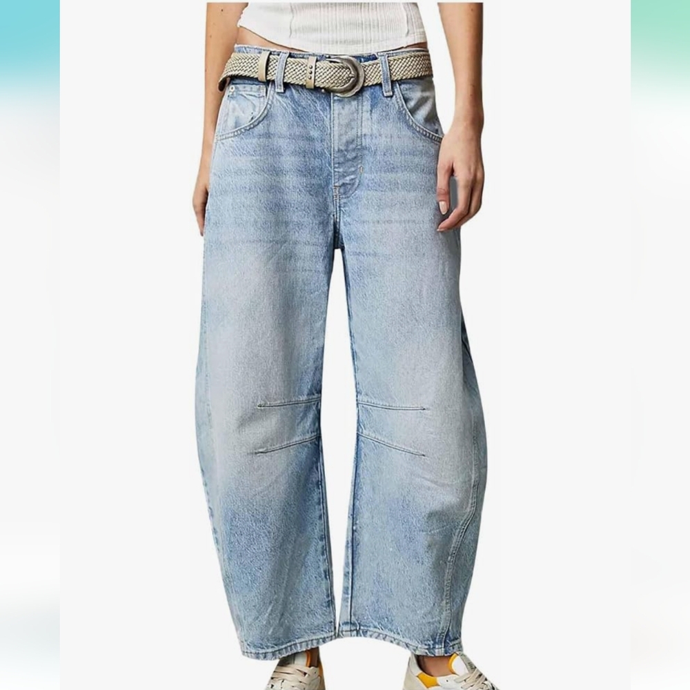 Amazon High Rise Barrel Leg Light Blue Wash Jeans Size 6